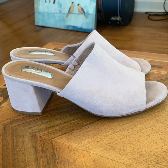 Halogen Shoes - Halogen Suede Women’s Size 7.5 Pink Mules Open Toe  Shoes Block Heel Slides